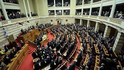 Οι αποδοχές των βουλευτών