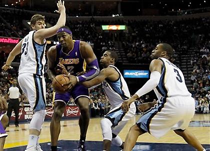 Θέλουν δουλειά… πολλή