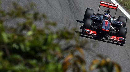 «Το άγχος το έχει ο Φέτελ»