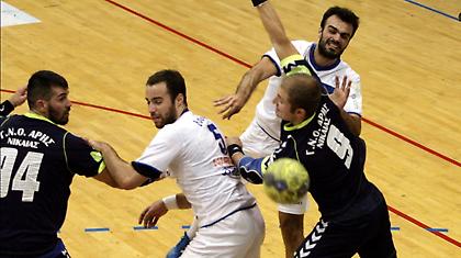 Νίκη για το Δούκα, συνεχίζει να εκπλήσσει ο Φοίβος