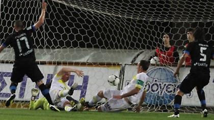 «Κυρία» με τα όλα της