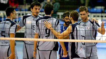 Νικά και εκτός έδρας!