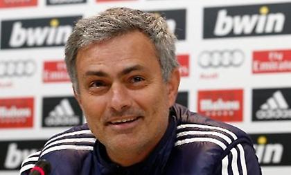 Μουρίνιο: «Εγώ δεν έχω πρόβλημα. Δεν ξέρω εκείνοι…»