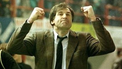 Σνόμπαρε τους Λέικερς και βρέθηκε στην ΑΕΚ