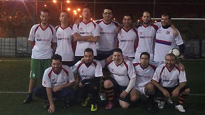 Με τέτοιο κόσμο δεν χάνεις!