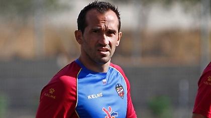 Κούνησε μαντίλι... ο Γκέκας