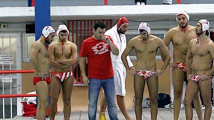 Κρίνεται η πρωτιά...