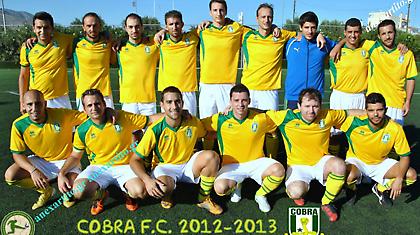 Ισοπαλία και «φωτιά» στην κορυφή