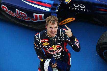 Ανανέωσε ο Φέτελ με Red Bull