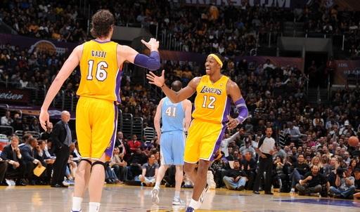 Καταιγιστικοί Λέικερς