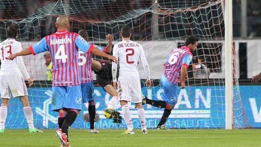 Γκρίνια στην Κατάνια για τη διαιτησία