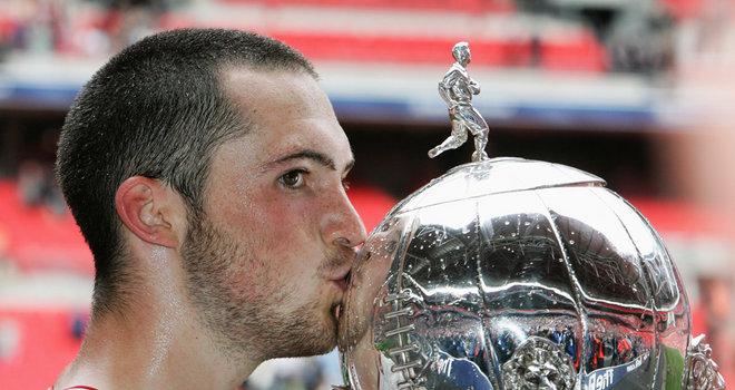 «Έφυγε» ο πρώτος σκόρερ του νέου Γουέμπλεϊ