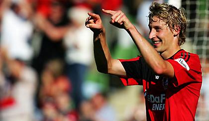 Να ’τη πετιέται!