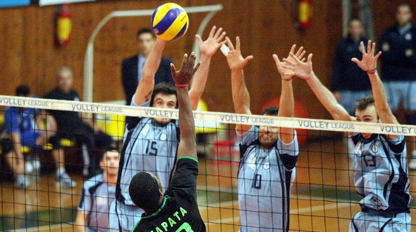 «Ανεβαίνουν» Παμβοχαϊκός, Ηρακλής