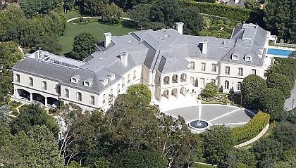 Πάμε σπίτι μου; Έχω και σινεμά!