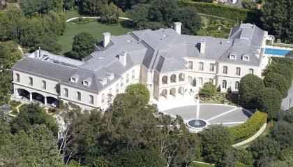 Πάμε σπίτι μου; Έχω και σινεμά!