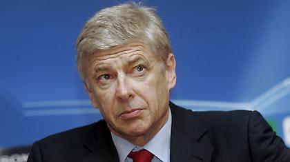 Αποδυναμωμένη ομάδα φέρνει ο Βενγκέρ στο Φάληρο