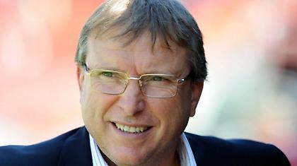 «Πάψτε να γράφετε αυθαιρεσίες»