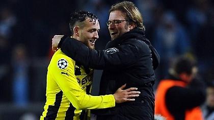 Η Ντόρτμουντ ψηφίζει... γερμανικά!