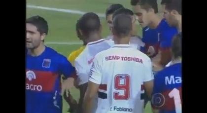 Η αποβολή του Λουίς Φαμπιάνο (video)