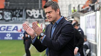 «Μη μας ξεγελάσει η θέση της ΑΕΚ»