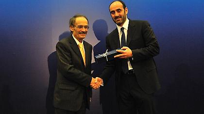 Tο ίδρυμα «Αθανασίου Βασ. Μπότση» βράβευσε τον Γιάννη Θειακό