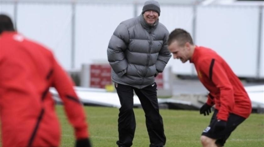 Μισό χαμόγελο για «Φέργκι»