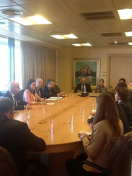 Μεταλυκειακές επαγγελματικές σχολές τουρισμού με αμοιβή