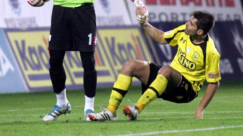 Νοκ-άουτ ο Αγκάνθο!