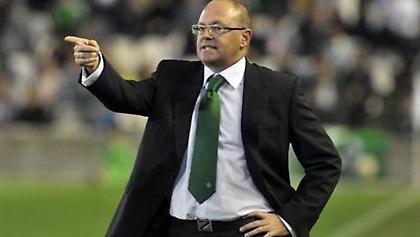 «Προτιμώ να παίξει ο Μέσι»