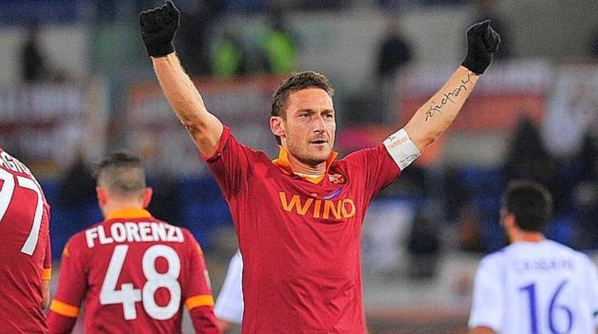 Αρχηγού παρόντος…