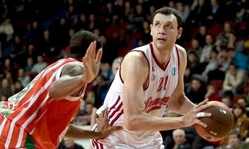 Νίκη με Μαυροκεφαλίδη