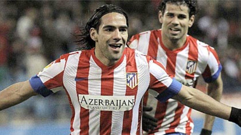 Υποκλιθείτε στον κύριο Φαλκάο…(video)