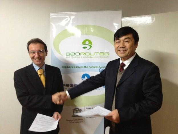 Κινέζοι, άνθρωποι των γραμμάτων και των τεχνών, έρχονται στην Ελλάδα