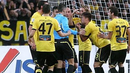 Σφύρα κι άλλο, θα τ’ αντέξει (;)