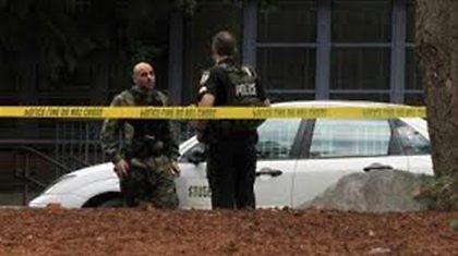 Ένοπλος άνοιξε πυρ σε εμπορικό κέντρο στο Πόρτλαντ στις ΗΠΑ