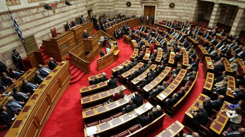 Στη Βουλή η τροπολογία για τη «νέα» Γ’ Εθνική
