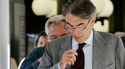 Το γράμμα του Μοράτι στον… Άγιο Βασίλη