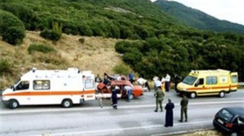 Αυτοψία στο σημείο της τραγωδίας του ΕΚΑΒ