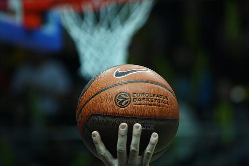 Ο έλεγχος των «αιωνίων»