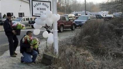 Ομογενής βιβλιοθηκάριος στο «Σάντι Χουκ» έσωσε 18 παιδιά και τρεις ενήλικες