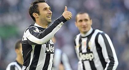 Ανοίγει τη διαφορά…