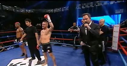 Και πώς θα μπορούσε να λείψει;