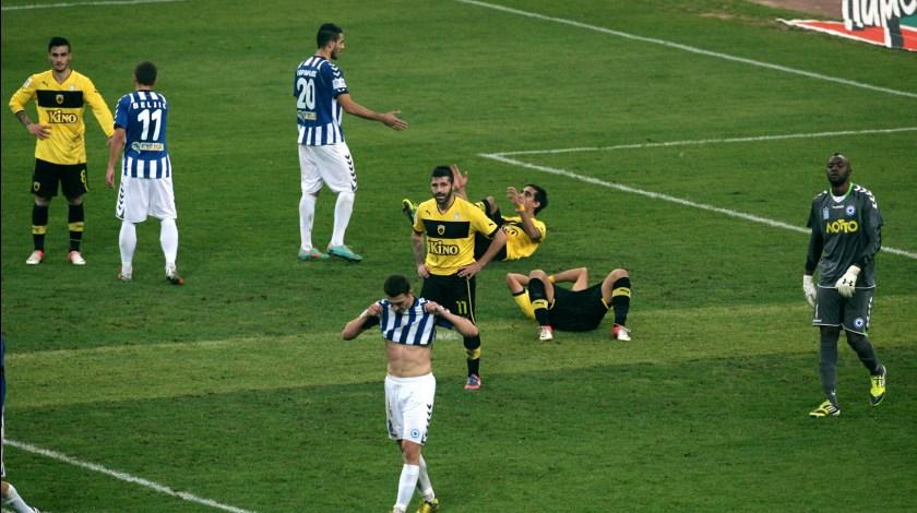 Μετράει τις πληγές της