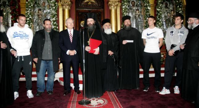 Βοήθεια σε Πειραιά και Νίκαια