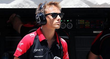 Συμπληρώνεται το παζλ…