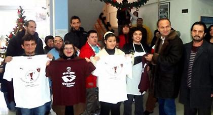 Κοντά στα παιδιά η ΑΕΛ