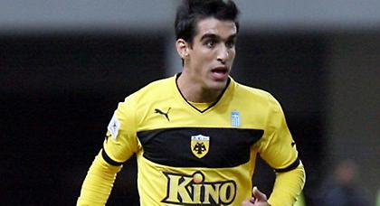 Ο Γιάννης, το «μαντίλι» και η Στεάουα