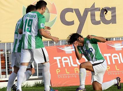 Με μια πιρόγα…