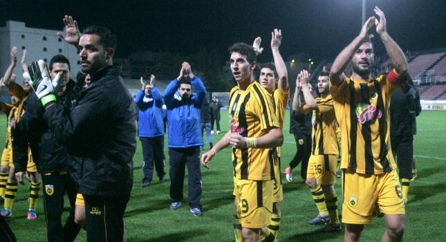 «Φονέα» εσύ στους… 16